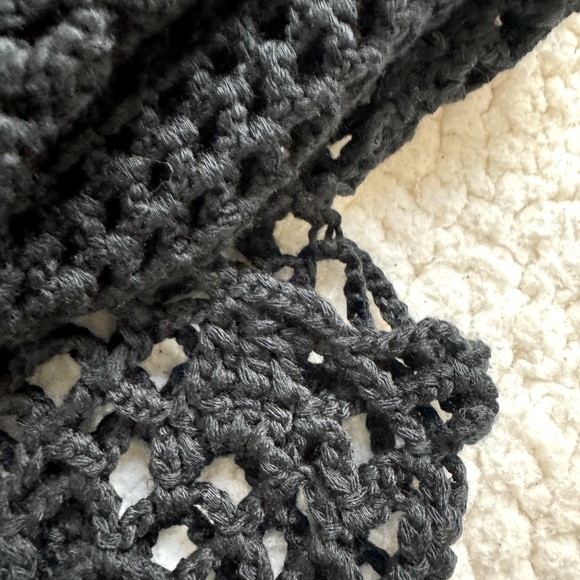 Fashion Nova Crochet Gypsy Hippie Top Off Shoulder Ruffle S/M Open Knit Festival - Picture 9 of 12